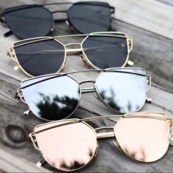 Different Color - Mirror Sunglasses - Picture 3 of 10